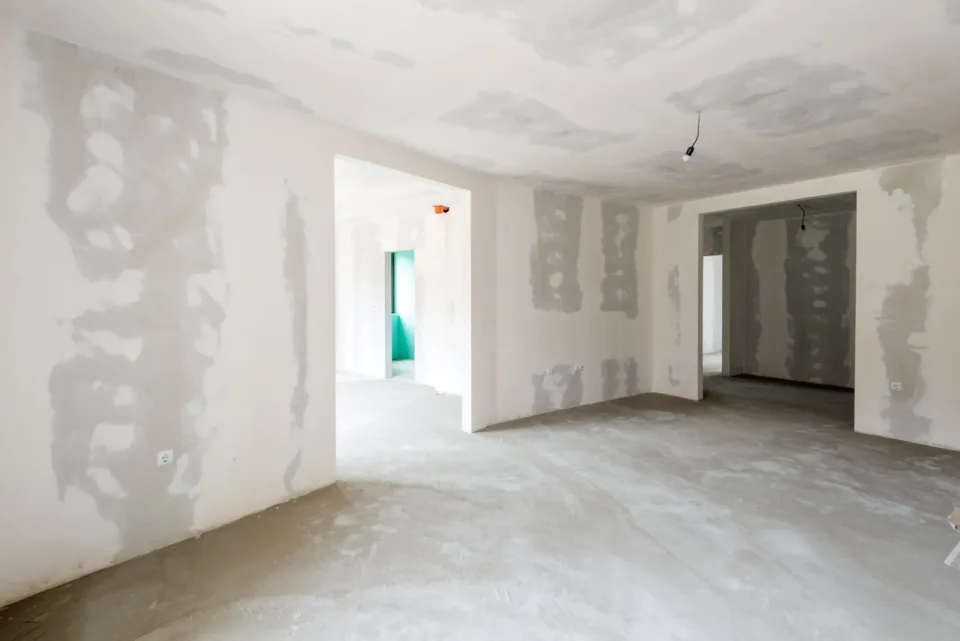 Unfinished building interior, white room